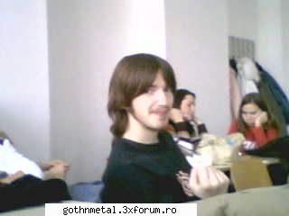 io  :cool: nu va inghesuiti prea tare:d:p